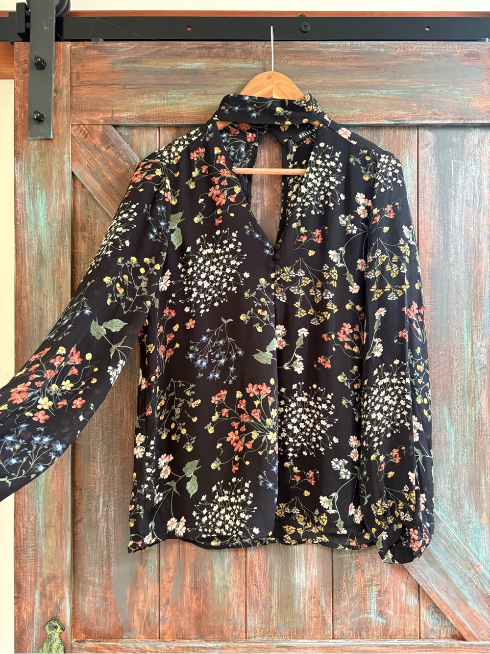 Black Floral Tie-Neck Blouse with Long Sleeves